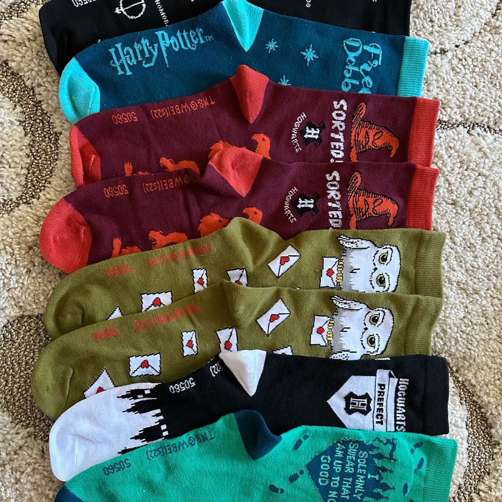 Warner Bros. Harry Potter Themed Men's Socks Collection